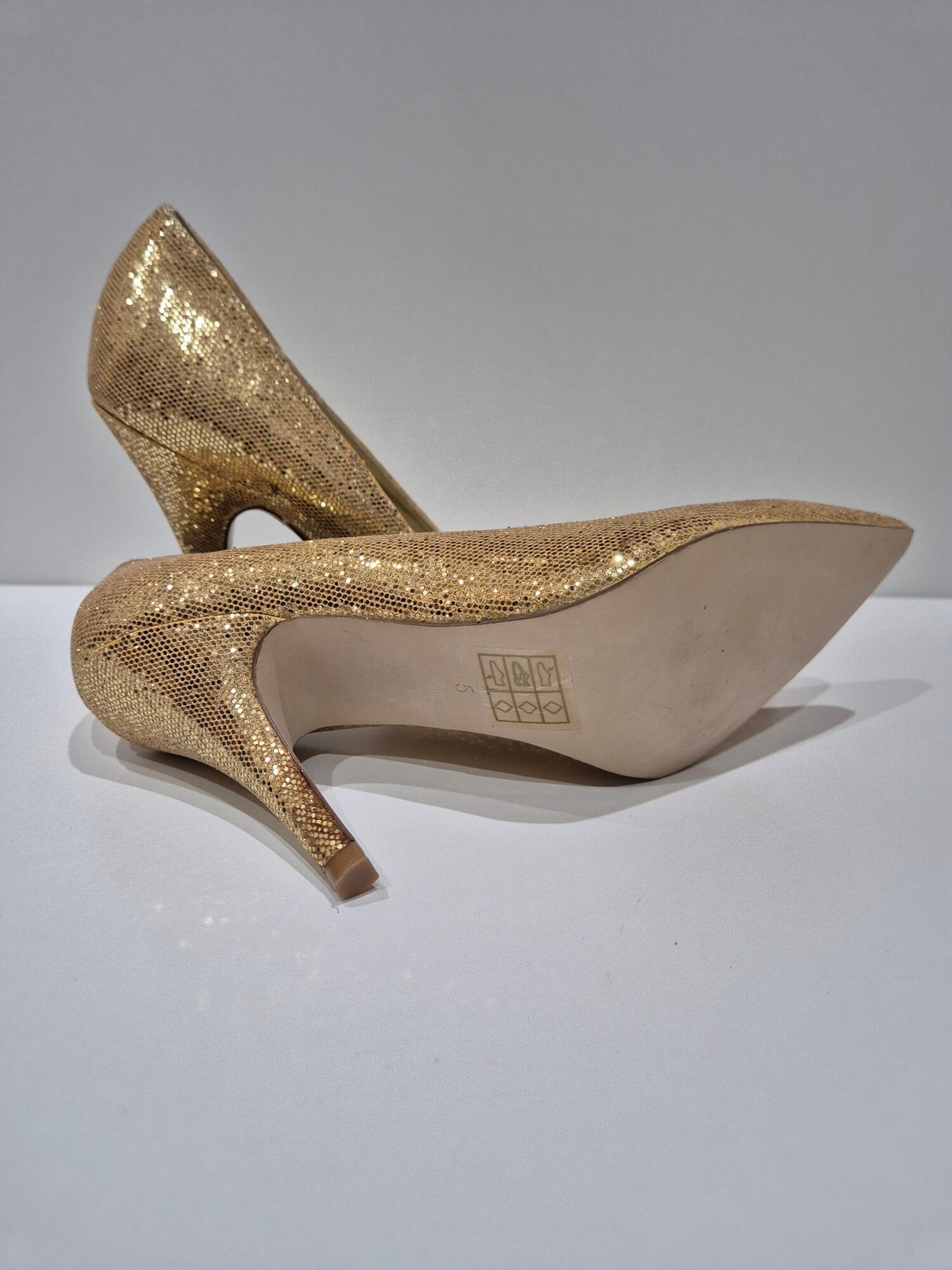 Faith bold heel