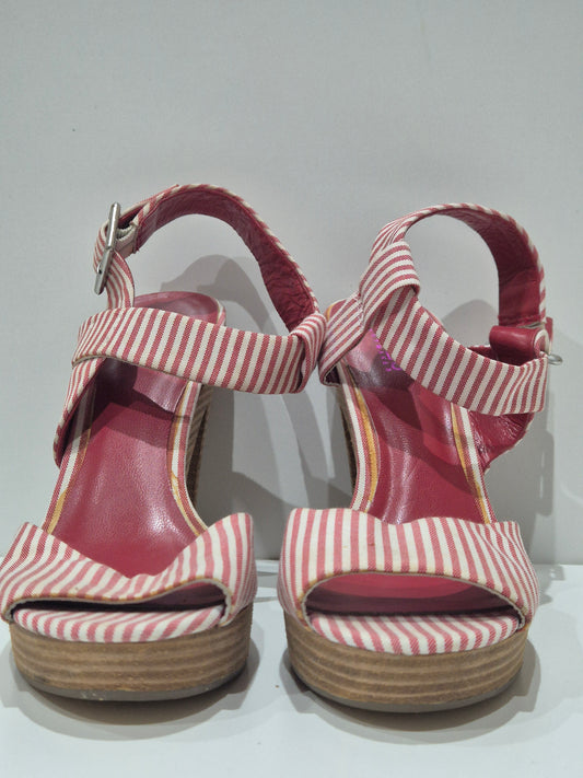 Jones bootmaker block heel