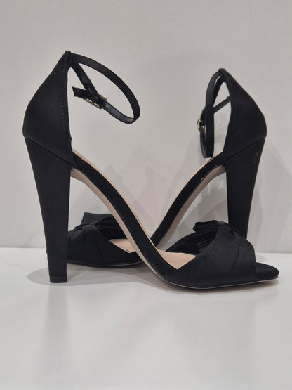 Carvella designer heel