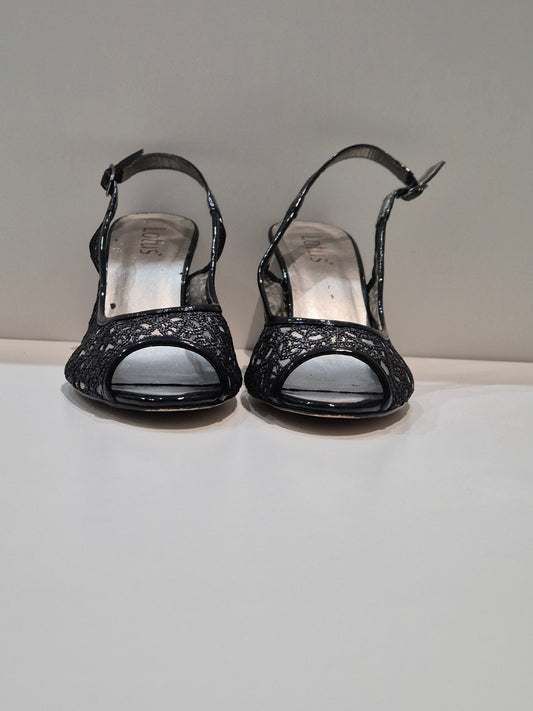 Lotus evening heel