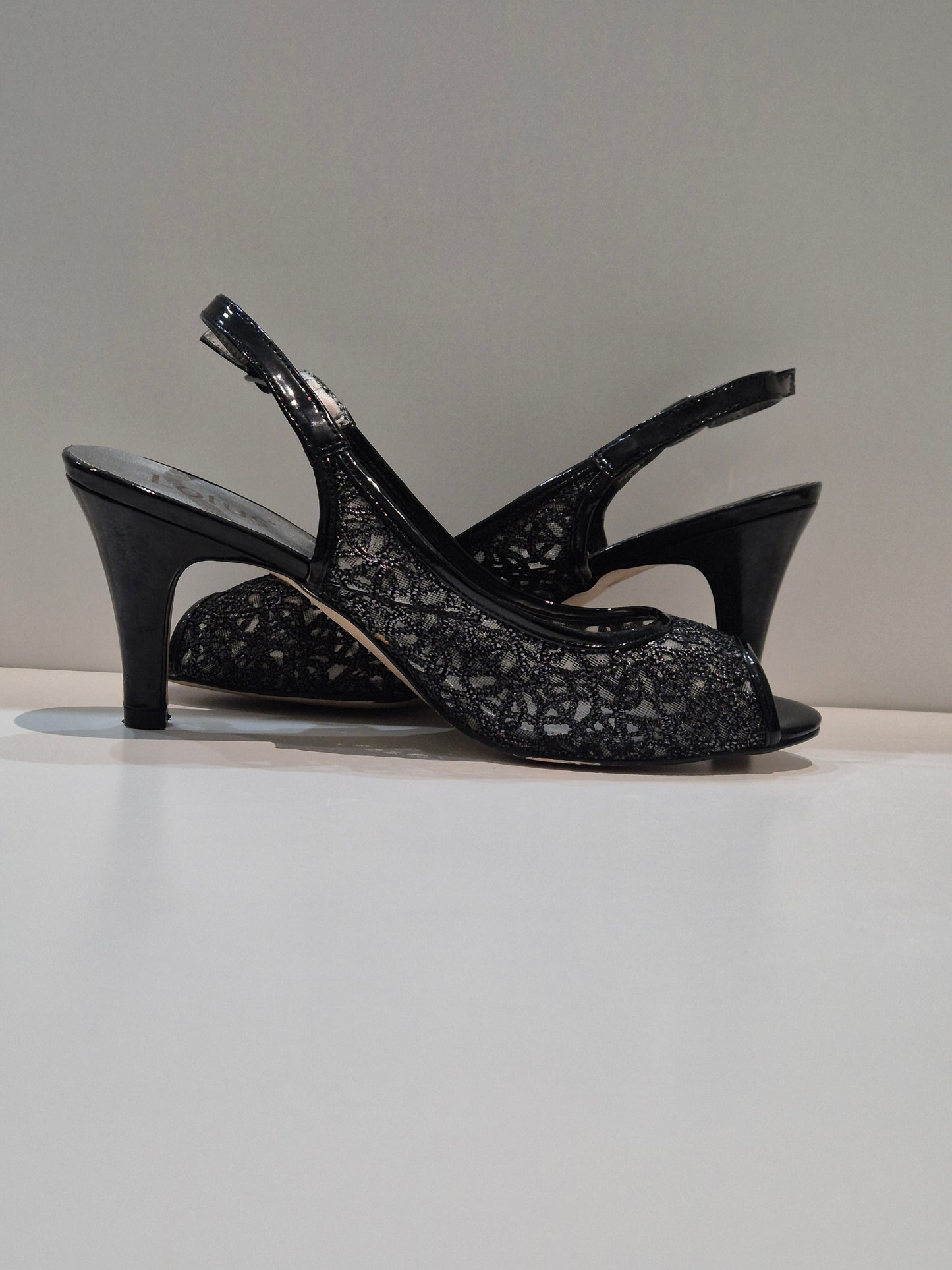 Lotus evening heel
