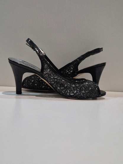 Lotus evening heel