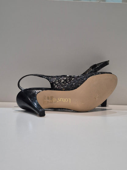 Lotus evening heel