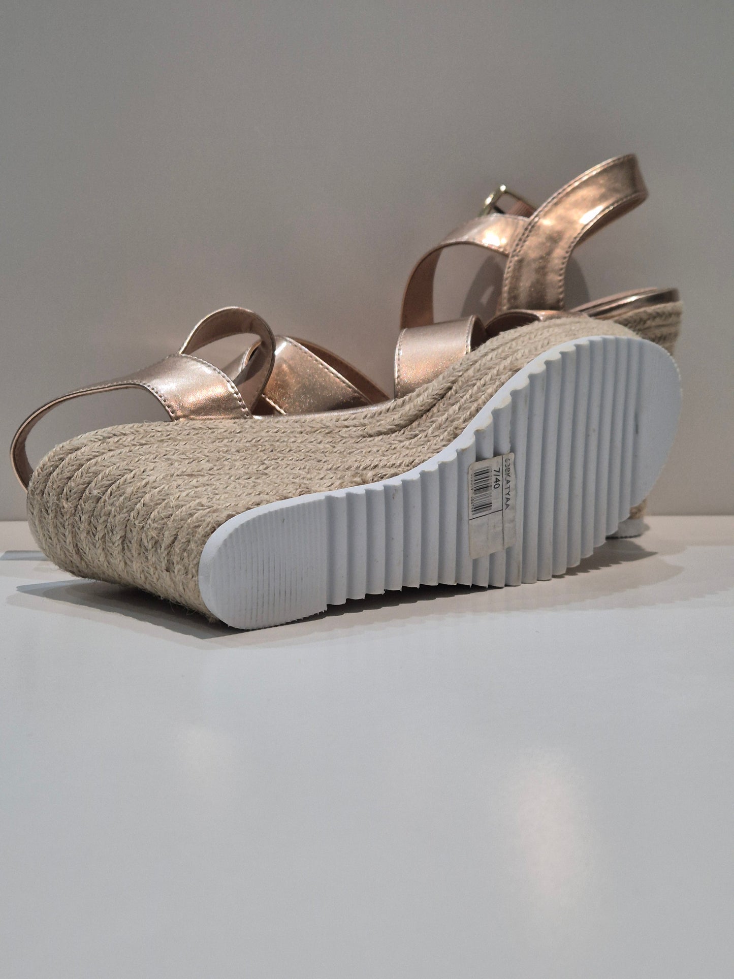 Dune- Head over heels