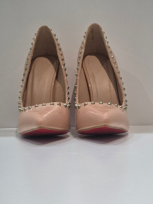 Nude studded  Classic heels