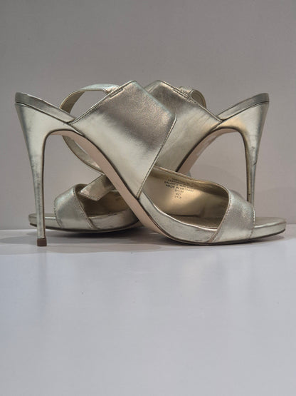 Guess designer heel