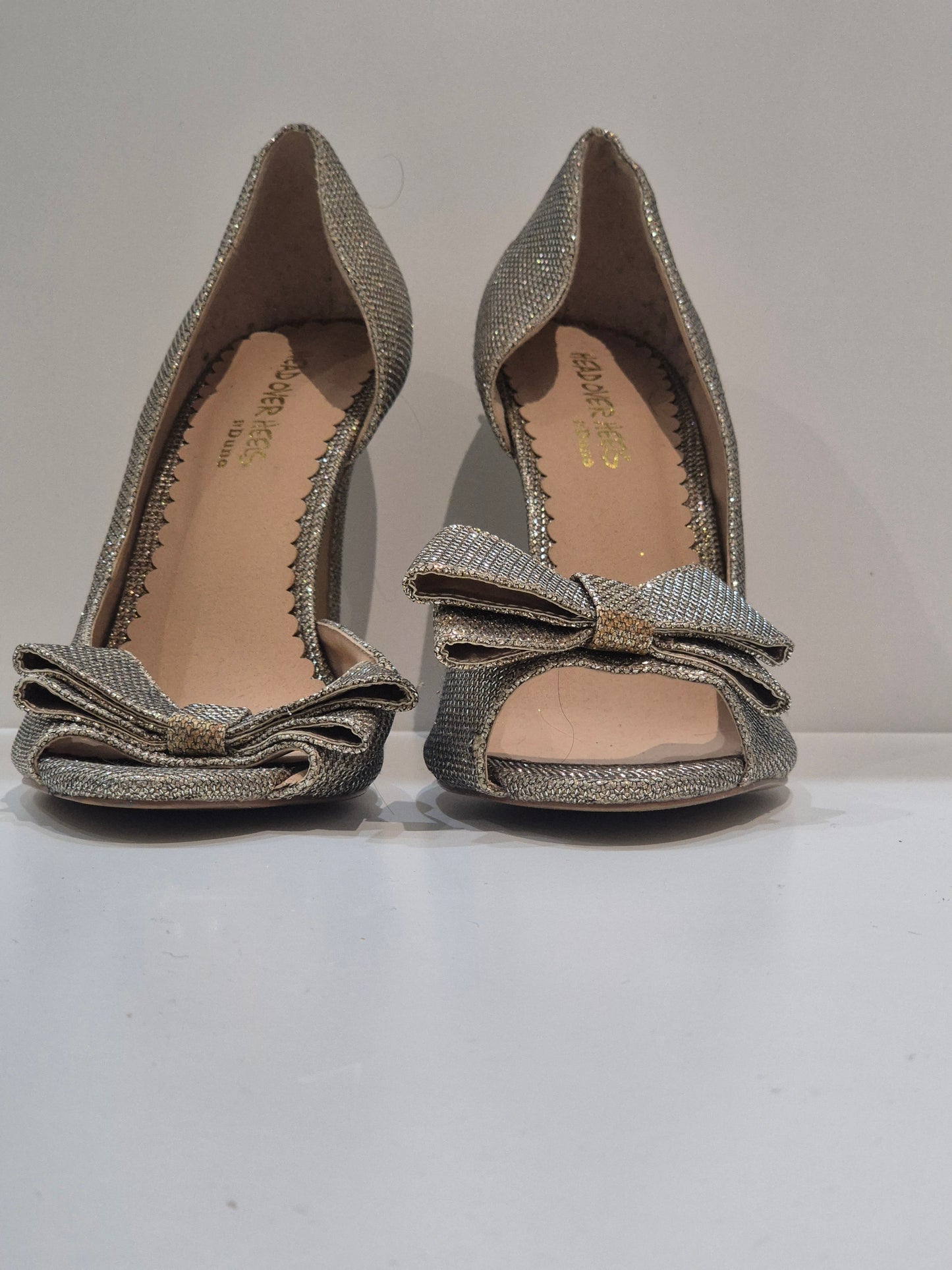 Dune head over heels bold heel