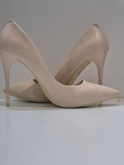 Spirer bridal heel