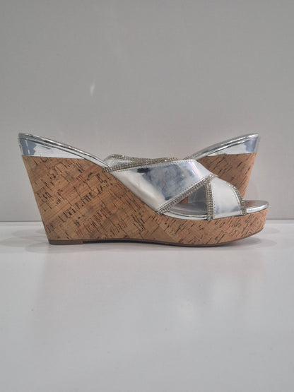 Guess wedge designer heel