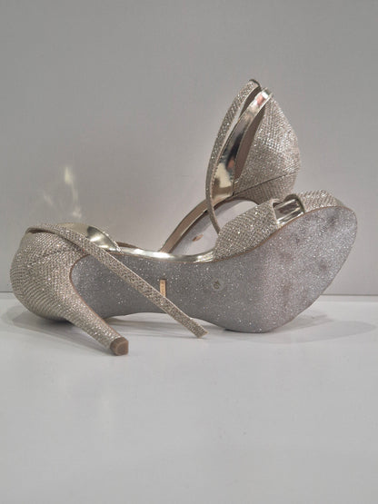 Carvella designer heel