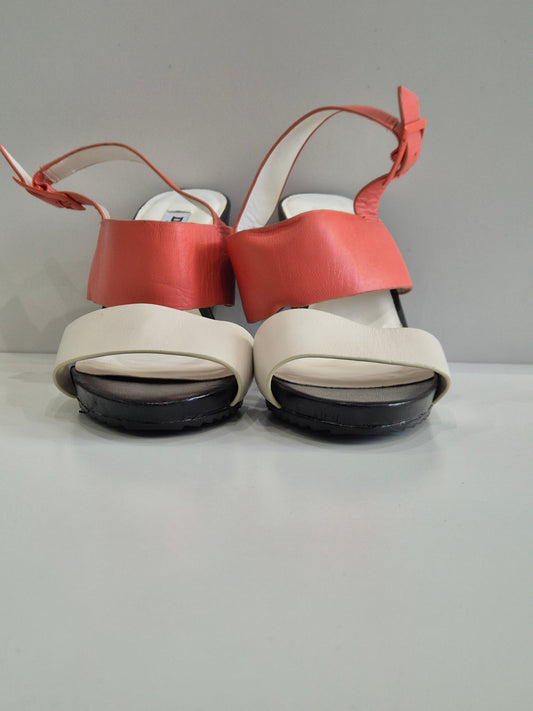 Dune Wedge heel