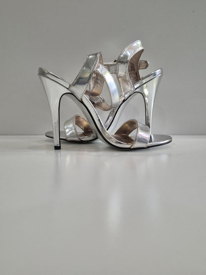 Steve Madden