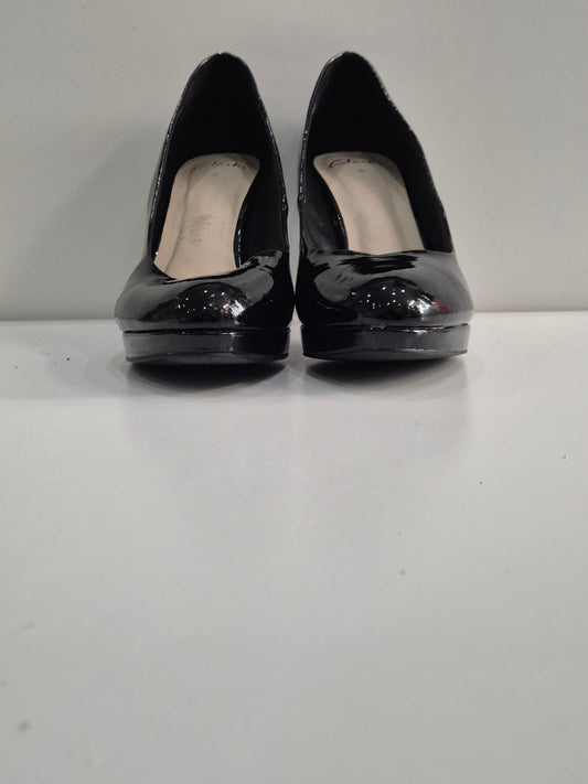 Clarks evening heel