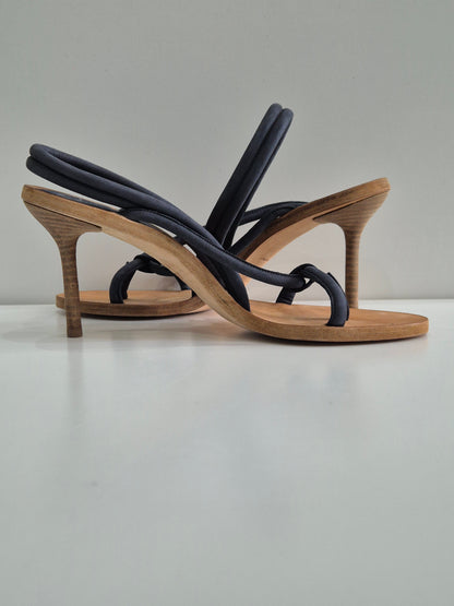 Cos shoes