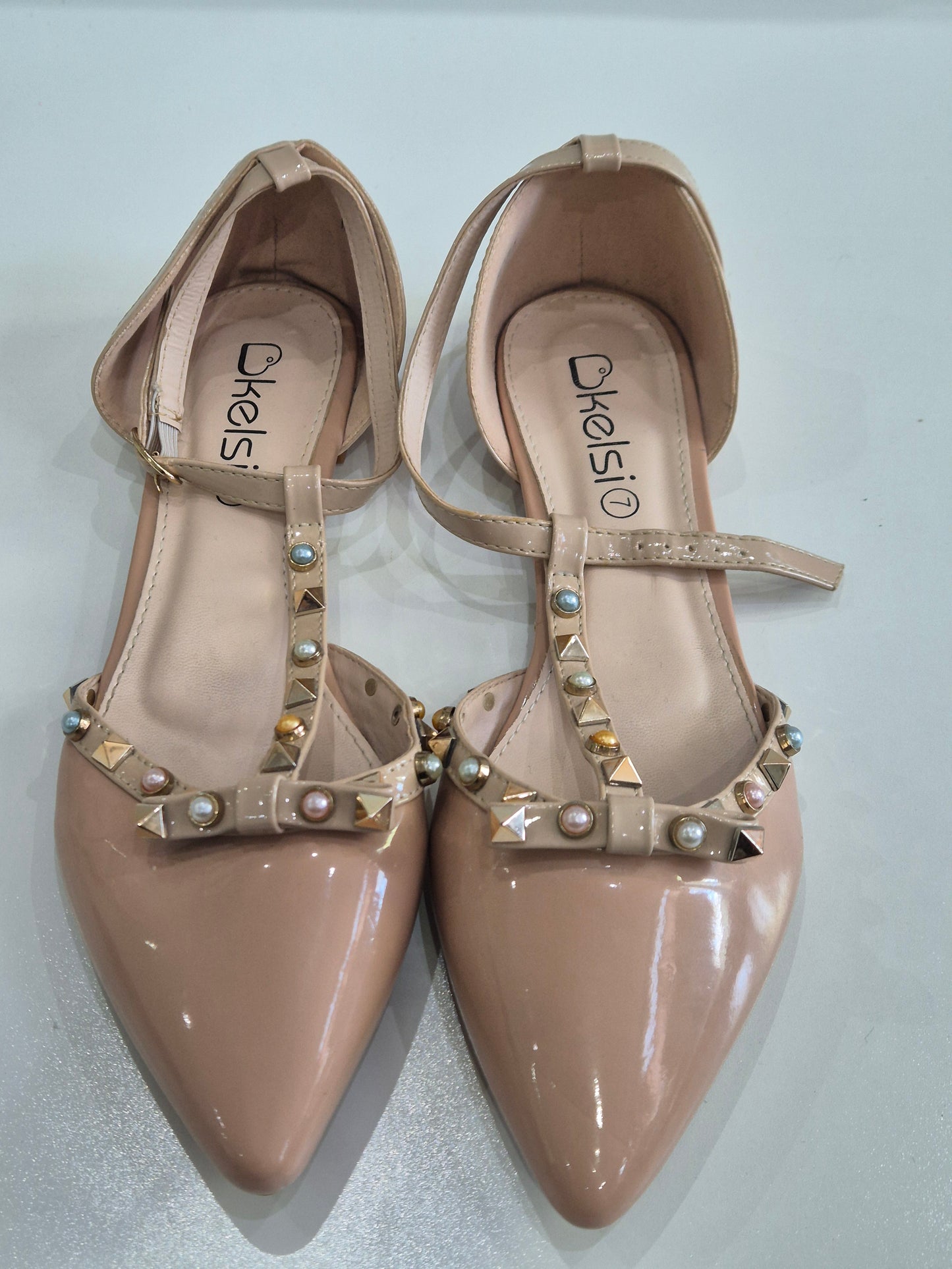 Kelsi Flat Shoes