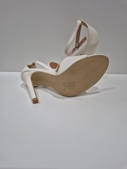 Bridal heel