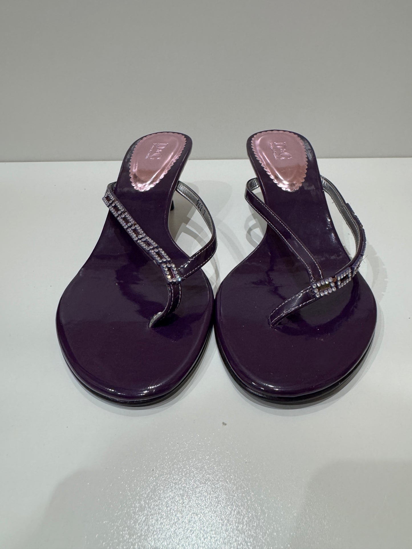 Design and Comfort evening heel