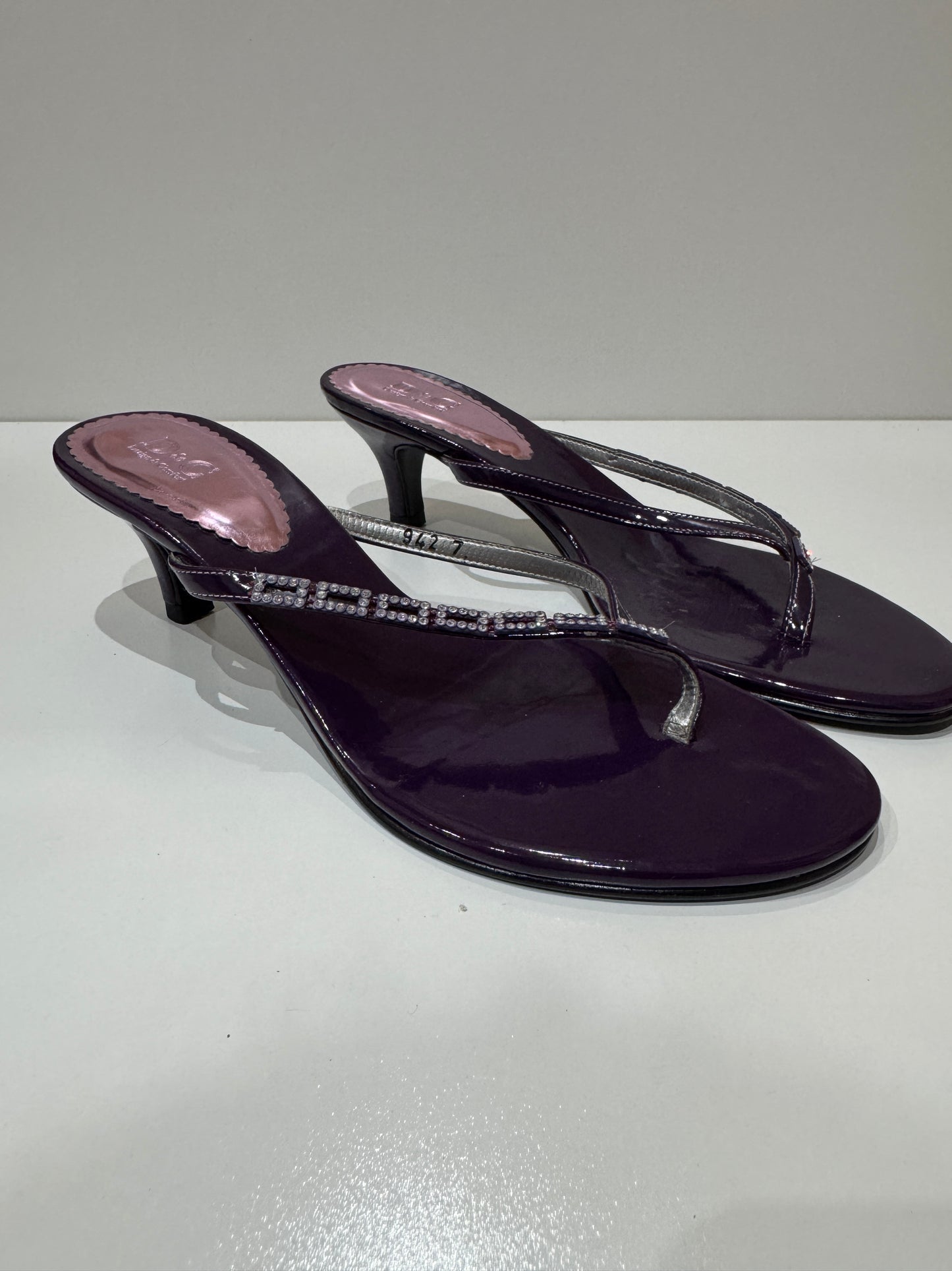 Design and Comfort evening heel