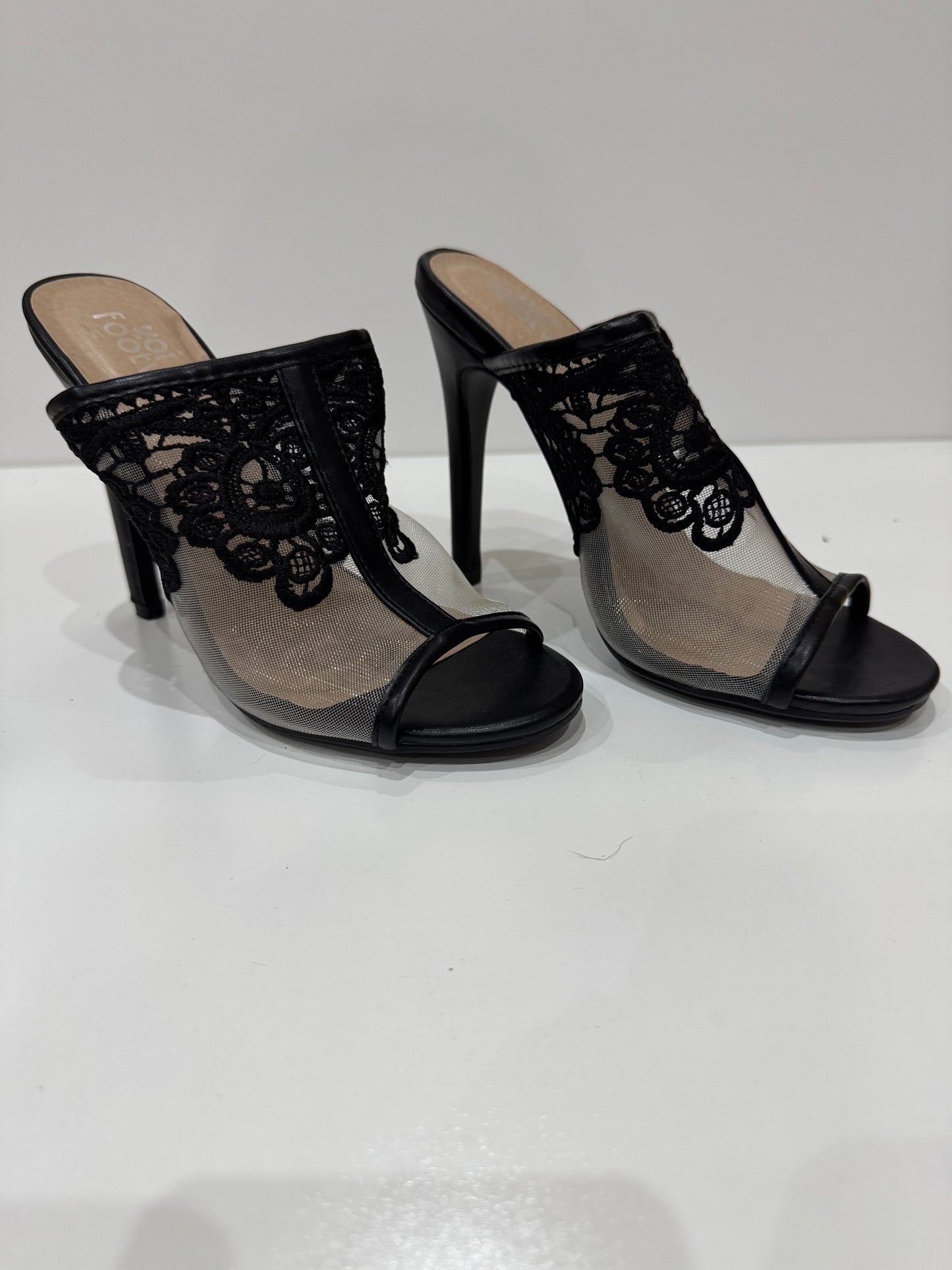 Koi footwear bold heel