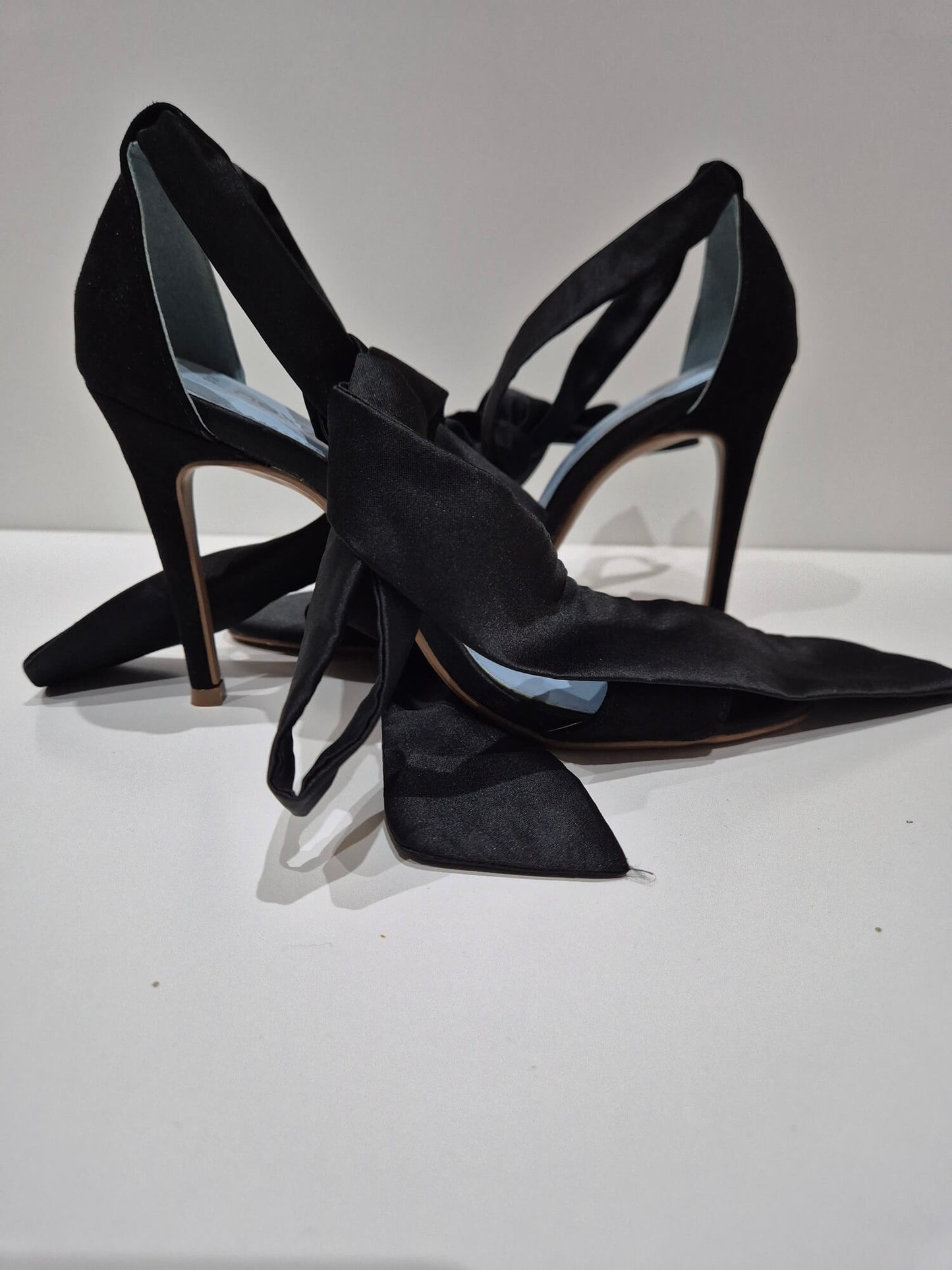Next evening heel